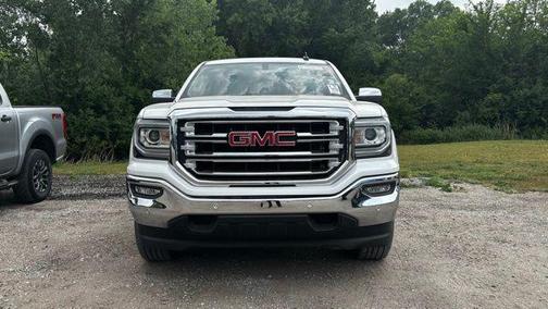 White Frost Tricoat 2018 GMC Sierra 1500 SLT