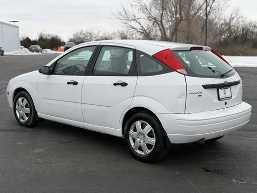 2005 Ford Focus ZX5