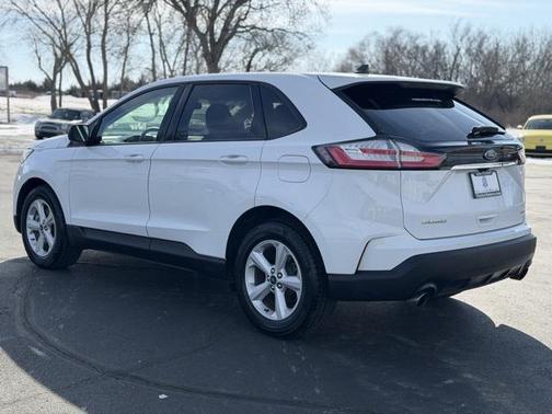 2020 Ford Edge SE