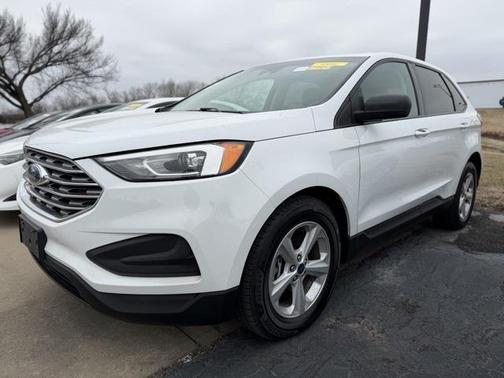 2020 Ford Edge SE
