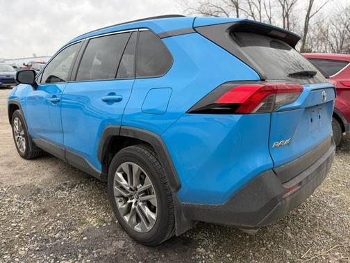 2019 Toyota RAV4 XLE Premium