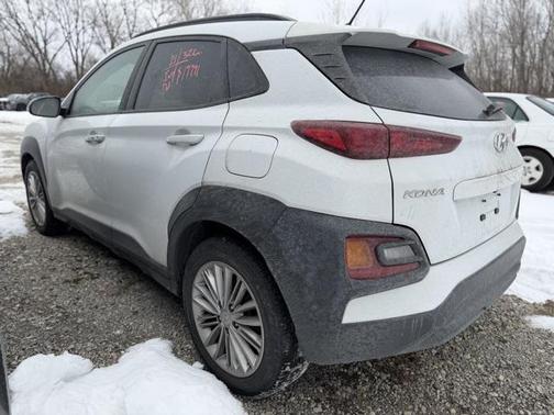 2021 Hyundai KONA SEL