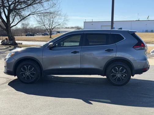 2020 Nissan Rogue S