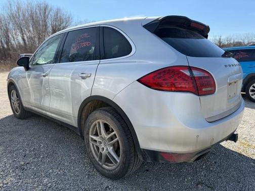 2011 Porsche Cayenne Cayenne