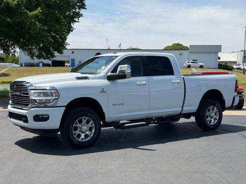 Bright White Clearcoat 2024 RAM 2500 Laramie Crew Cab 4x4 6'4' Box