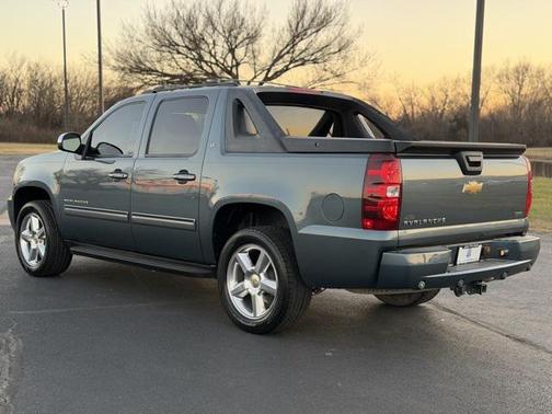 2011 Chevrolet Avalanche 1500 LT