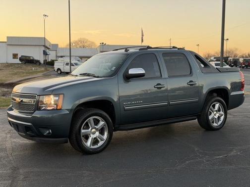 2011 Chevrolet Avalanche 1500 LT