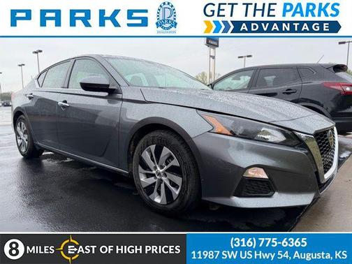 Gun Metallic 2022 Nissan Altima S FWD