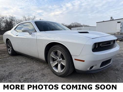 2015 Dodge Challenger SXT