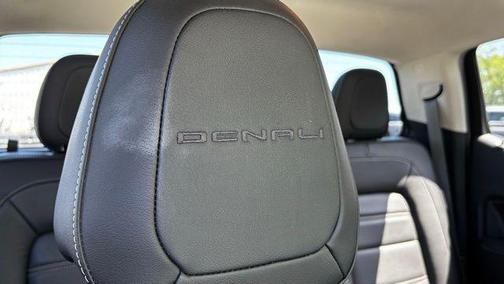 Summit White 2021 GMC Canyon Denali
