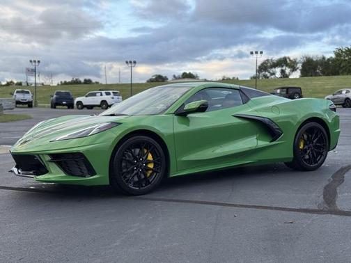 2026 Chevrolet Corvette Stingray w/2LT