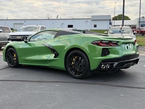 2026 Chevrolet Corvette Stingray w/2LT