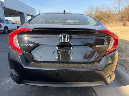 2018 Honda Civic Touring