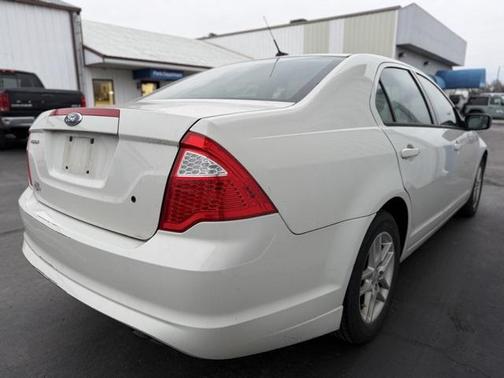 2012 Ford Fusion S