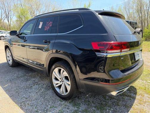 2022 Volkswagen Atlas 2.0T SE w/Technology