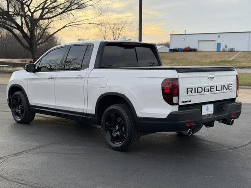 2024 Honda Ridgeline Black