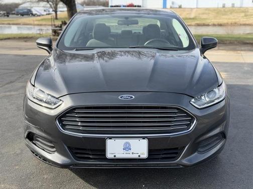 2016 Ford Fusion S