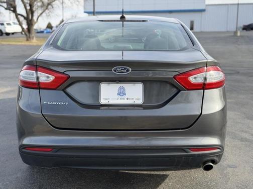 2016 Ford Fusion S