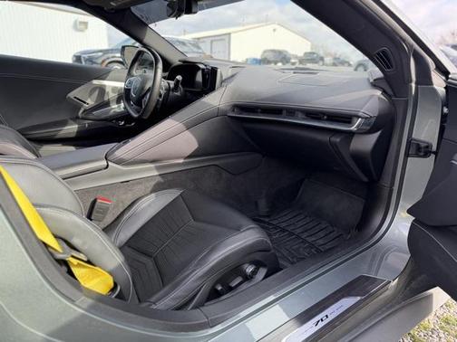 2023 Chevrolet Corvette Stingray w/2LT