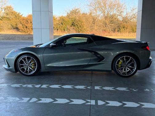 2023 Chevrolet Corvette Stingray w/2LT