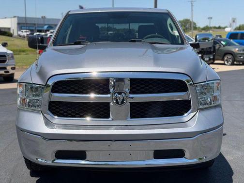 Billet Silver Metallic Clearcoat 2020 RAM 1500 Classic SLT