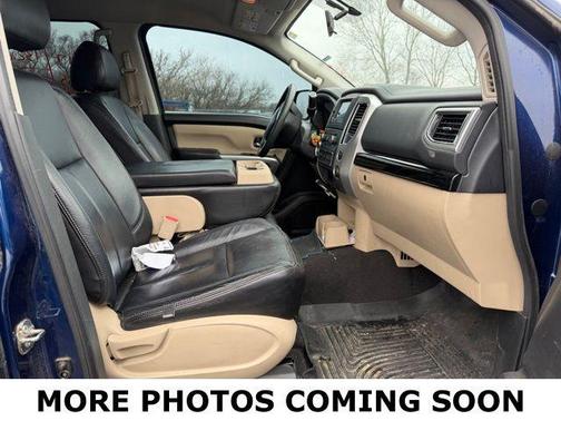 2017 Nissan Titan SV