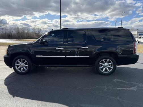 2011 GMC Yukon XL Denali