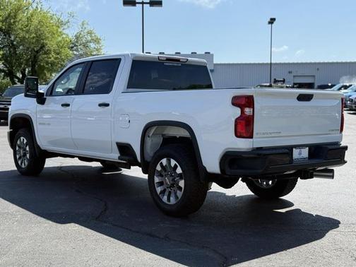 2025 Chevrolet Silverado 2500 Custom