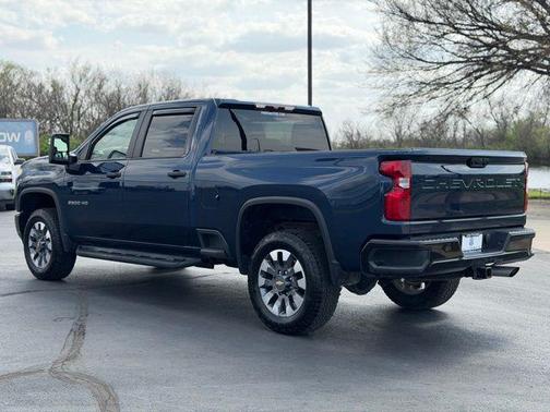 Northsky Blue Metallic 2022 Chevrolet Silverado 2500 Custom