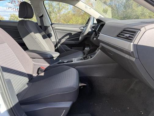 2022 Volkswagen Jetta 1.5T S