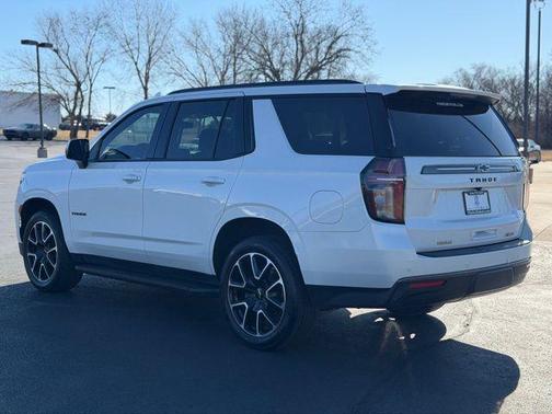 2022 Chevrolet Tahoe 4WD RST