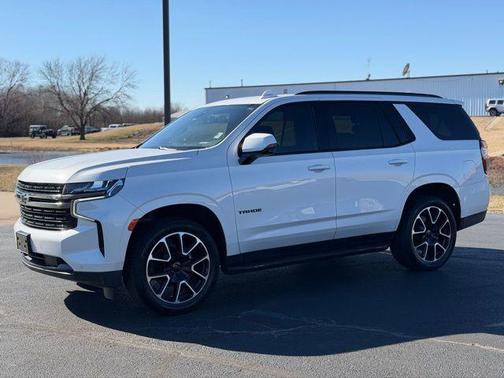 2022 Chevrolet Tahoe 4WD RST