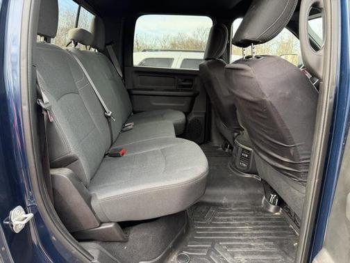 2021 RAM 2500 Tradesman Crew Cab 4x4 6'4' Box