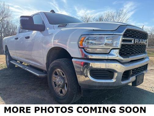 2024 RAM 2500 Tradesman Crew Cab 4x4 8' Box