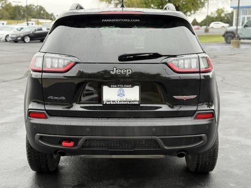 2021 Jeep Cherokee Trailhawk