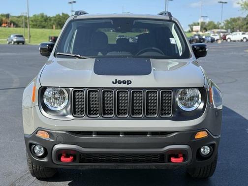 2023 Jeep Renegade Trailhawk