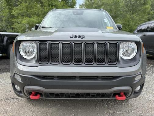 2023 Jeep Renegade Trailhawk