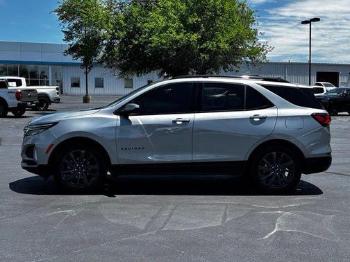Sterling Gray Metallic 2023 Chevrolet Equinox FWD RS