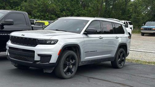Silver Zynith 2023 Jeep Grand Cherokee L Altitude
