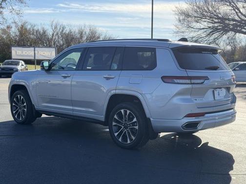 2023 Jeep Grand Cherokee L Overland