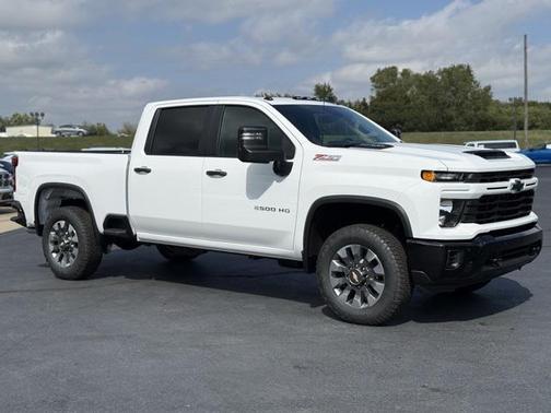 2026 Chevrolet Silverado 2500 Custom