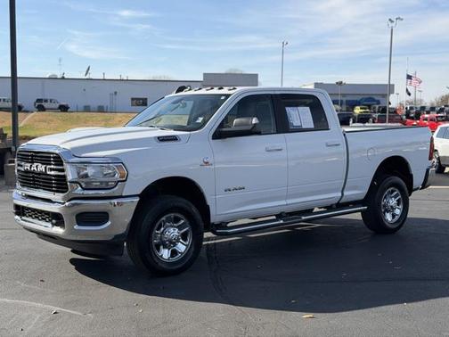 2020 RAM 2500 Big Horn Crew Cab 4X4 6'4' Box