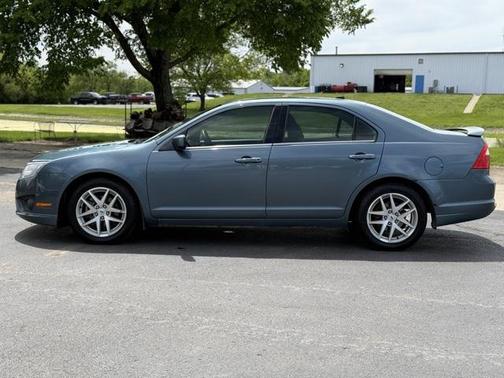 2011 Ford Fusion SE