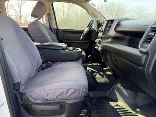 2019 RAM 3500 Tradesman Crew Cab 4x4 8' Box