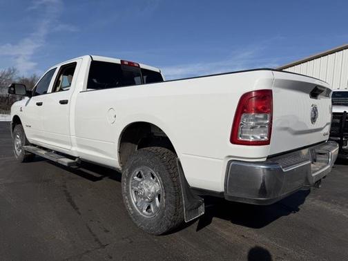 2019 RAM 3500 Tradesman Crew Cab 4x4 8' Box