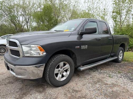 Granite Crystal Metallic Clearcoat 2016 RAM 1500 Tradesman