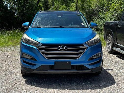 Caribbean Blue 2016 Hyundai TUCSON Limited