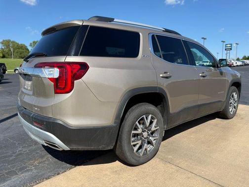 2023 GMC Acadia AWD SLT