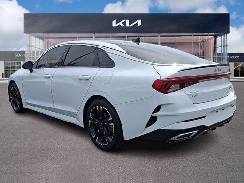 Glacial White Pearl 2024 Kia K5 GT-Line