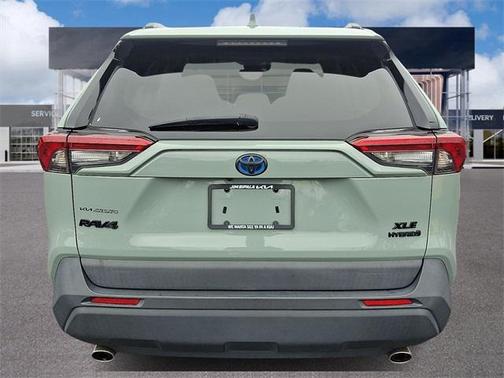 2021 Toyota RAV4 Hybrid XLE Premium